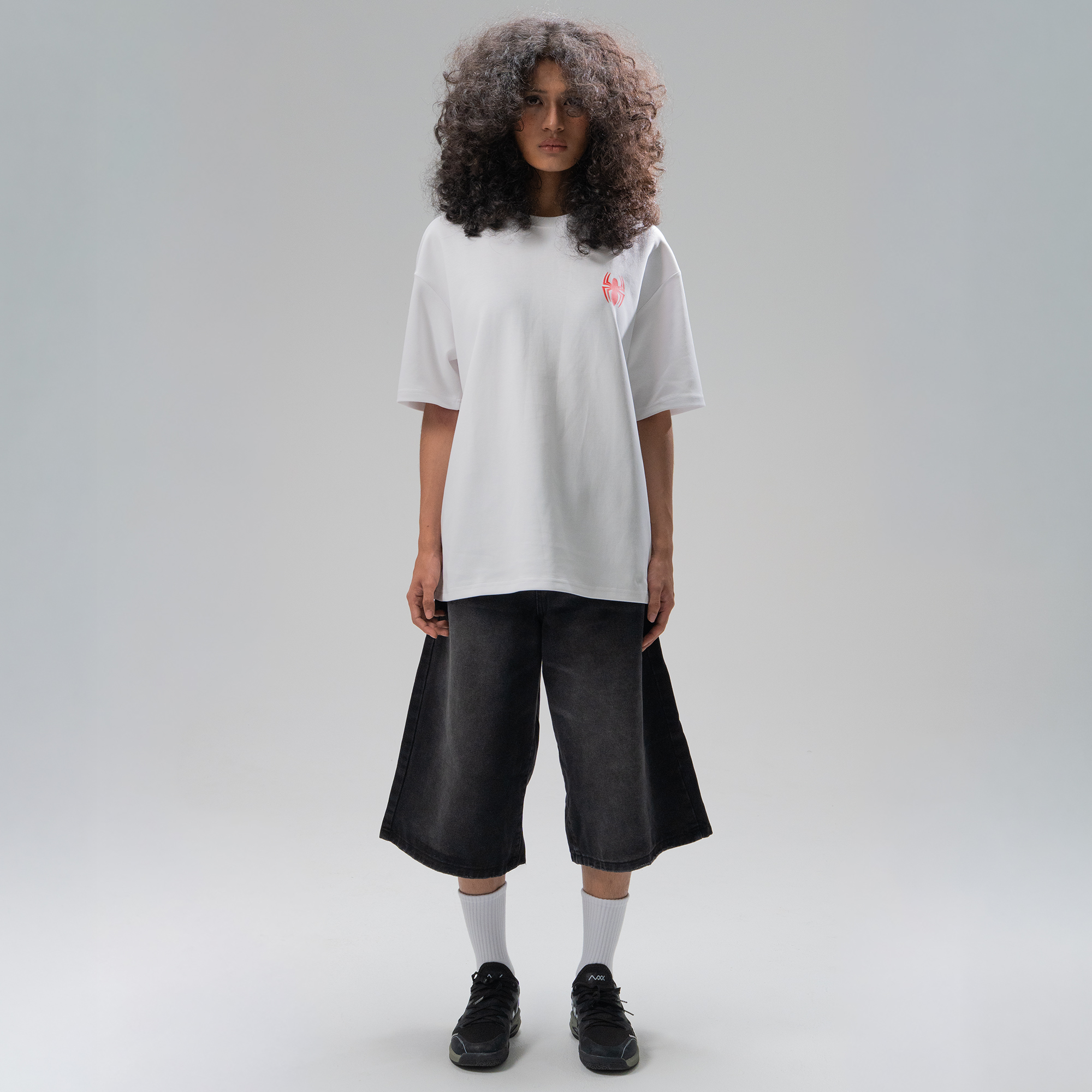 (MDOV-04) MAXX SPIDER-MAN OVERSIZE TEE – WHITE